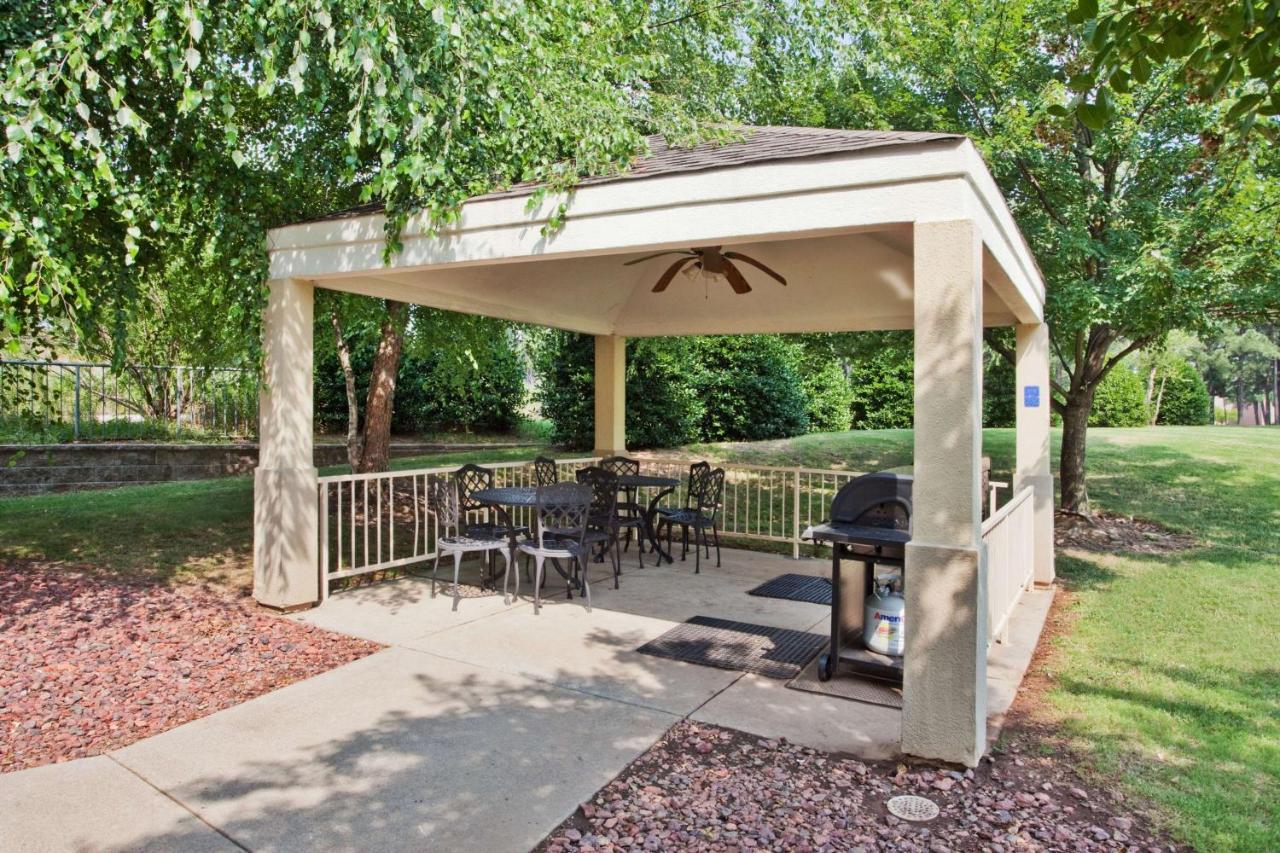 Sonesta Simply Suites Atlanta Gwinnett Place Duluth Esterno foto